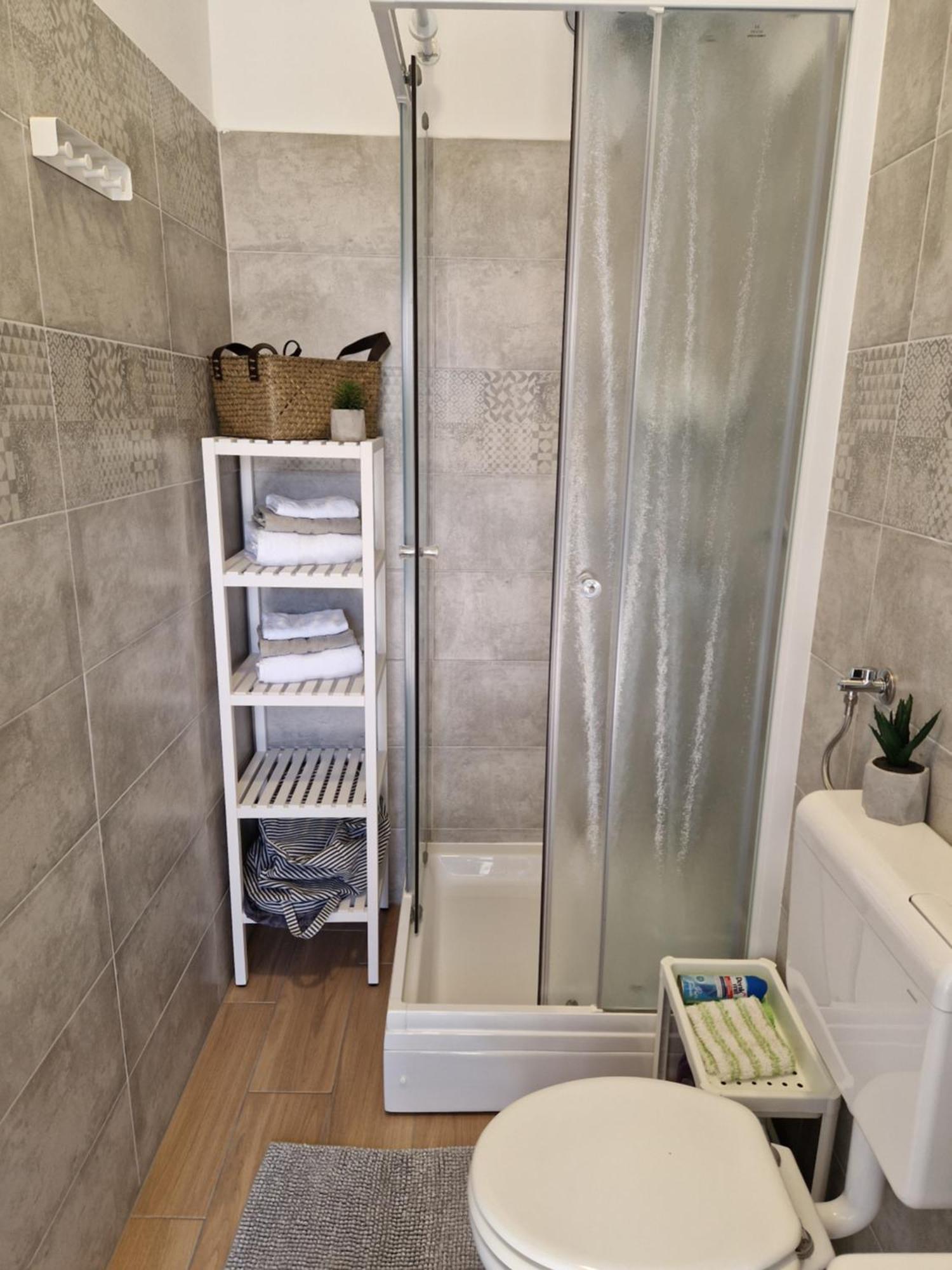 Pinezici Apartman Niccole エクステリア 写真
